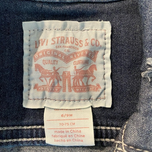 Levi’s baby girl denim jean jacket size 6/9 mo - Picture 4 of 4